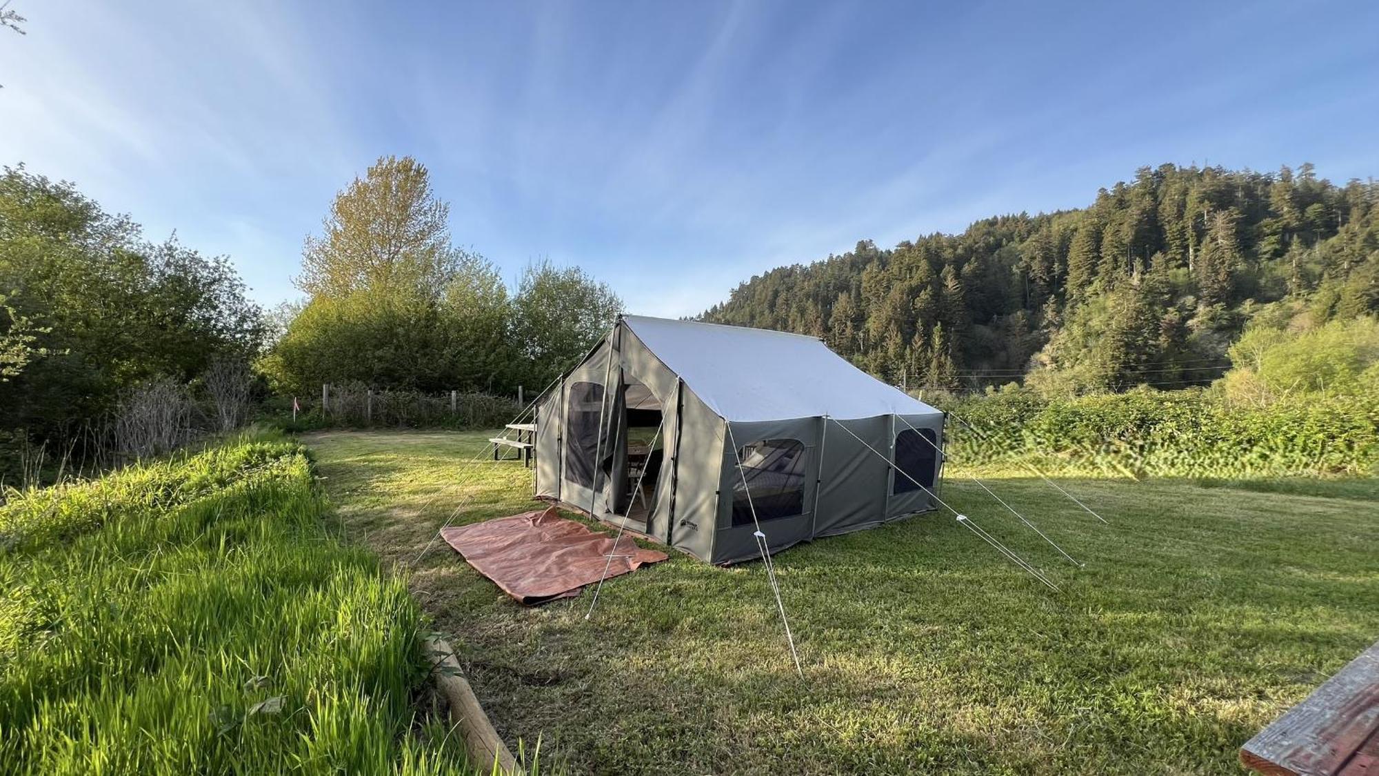 Glamping Tent On The River คลาแมธ ภายนอก รูปภาพ